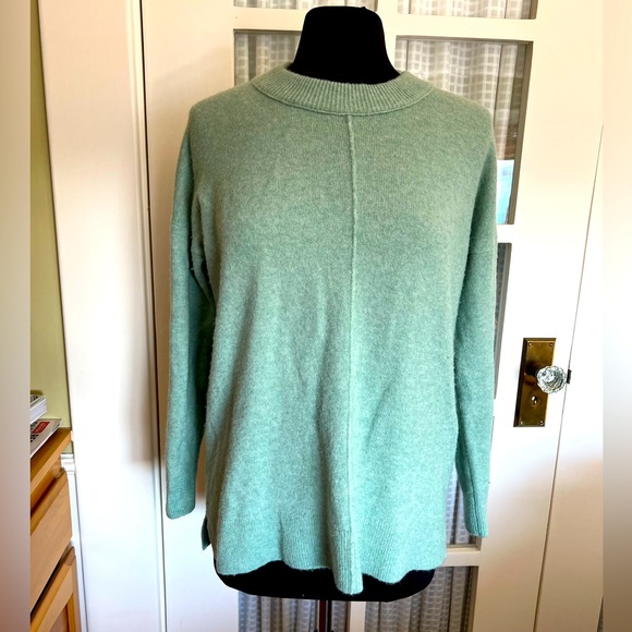 Madewell Crewneck Sweater - Picture 1 of 7